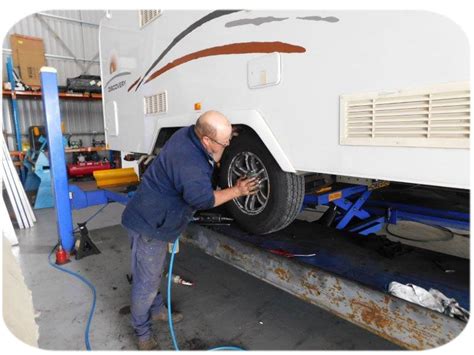 caravan repairs enoggera|Lodge Rv .